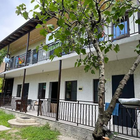 Леон Hotel Gagra Kültér fotó