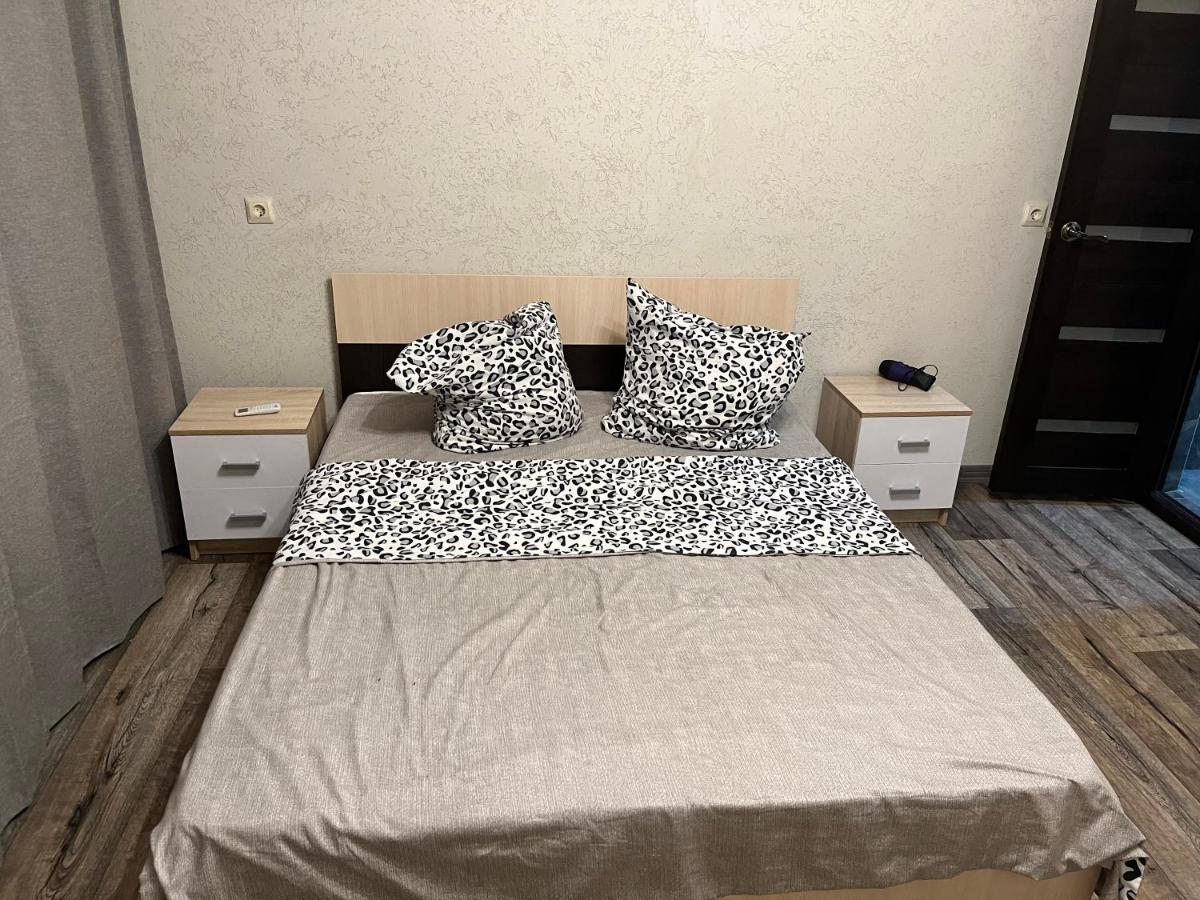 Леон Hotel Gagra Kültér fotó