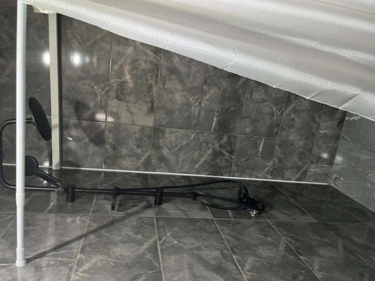 Леон Hotel Gagra Kültér fotó