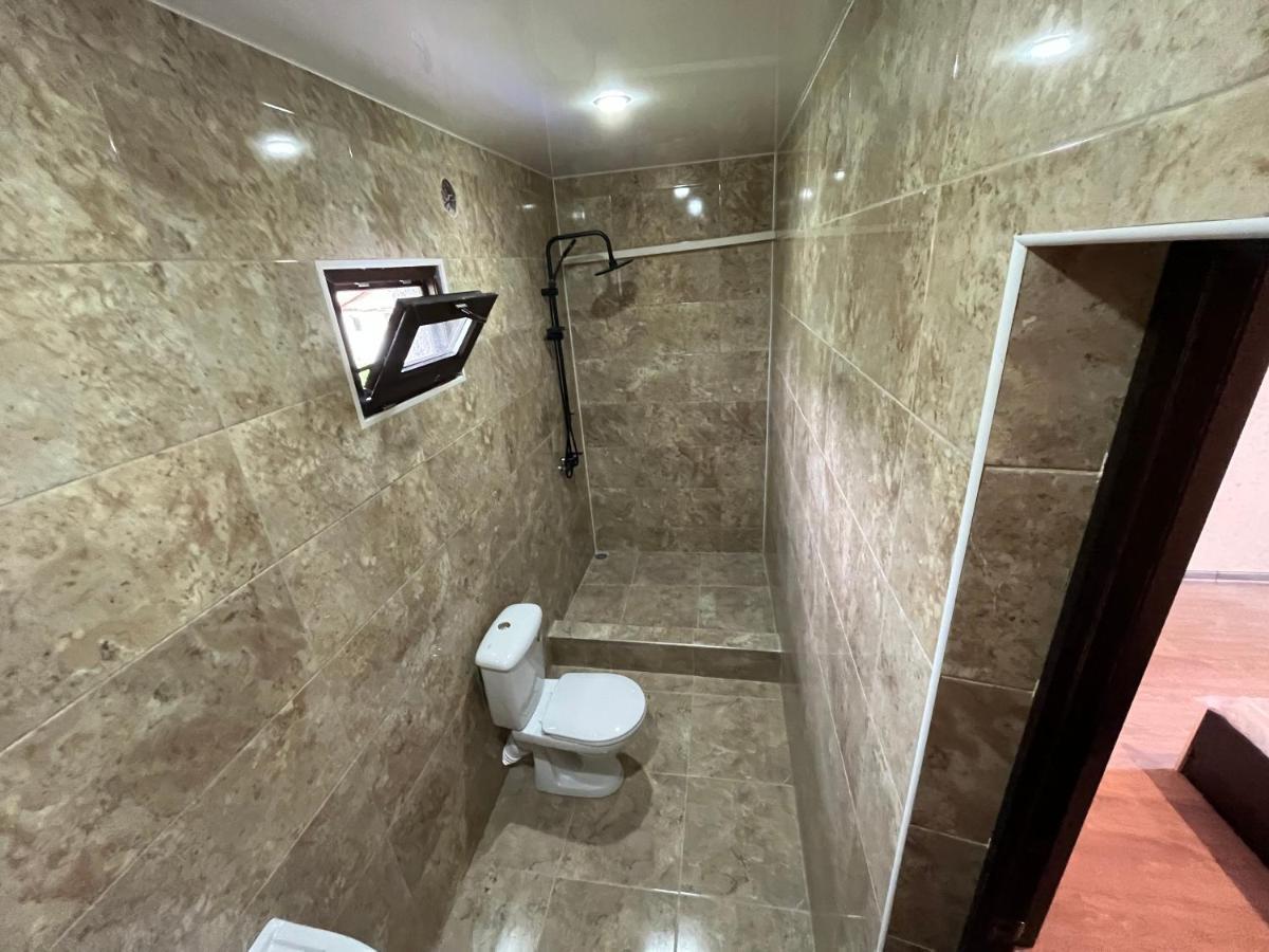 Леон Hotel Gagra Kültér fotó