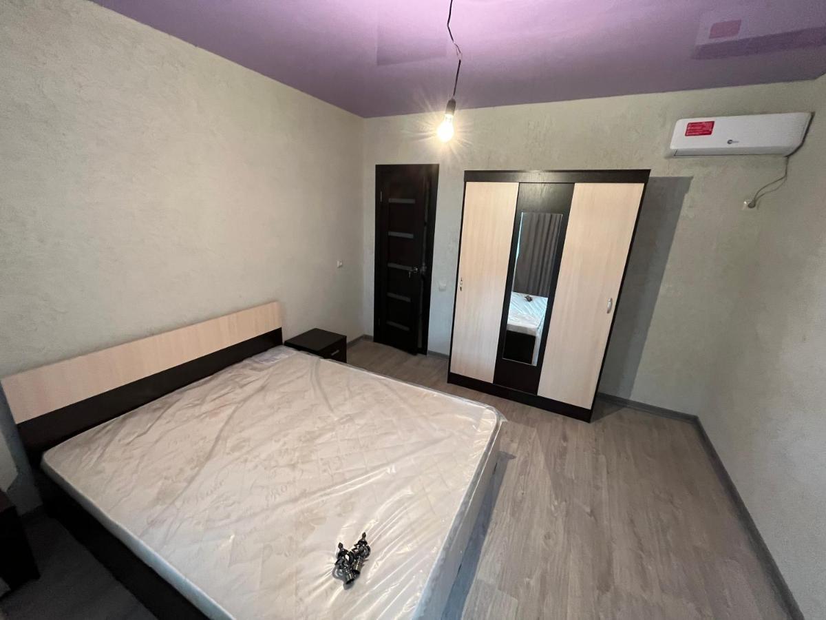 Леон Hotel Gagra Kültér fotó