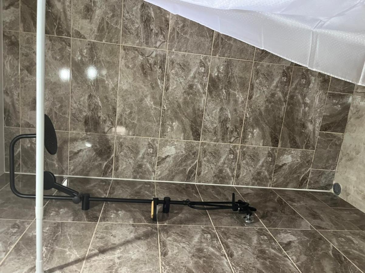 Леон Hotel Gagra Kültér fotó